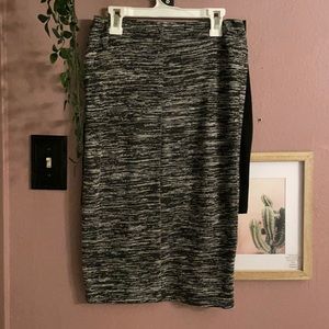 Gray pencil skirt